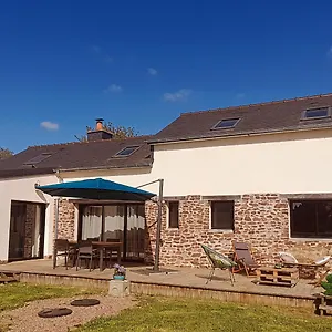 https://la-rjardire-aux-portes-de-brocliande.inbrittany.com
